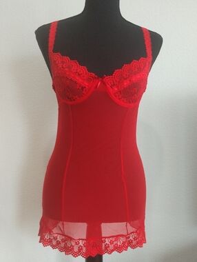 Red Lace Underwire Chemise with Sheer Hem